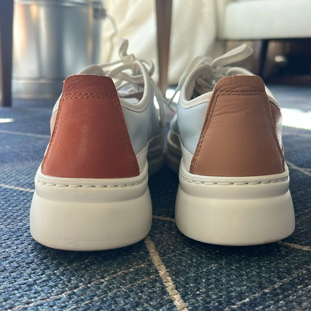 Camper Runner Up Twins 41 - Picture 6 of 10